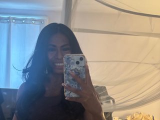 Selena_M cam model profile picture