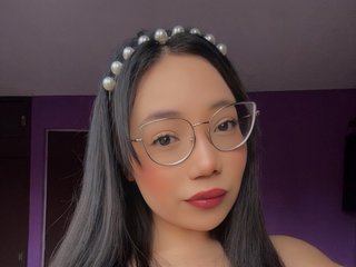 AveryRoset profilbild på webbkameramodell 