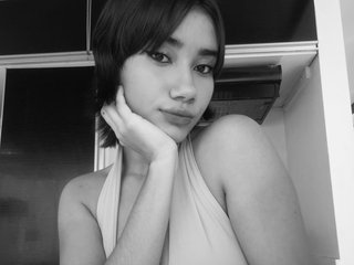 Image de profil du modèle de webcam SweetyyAlondra