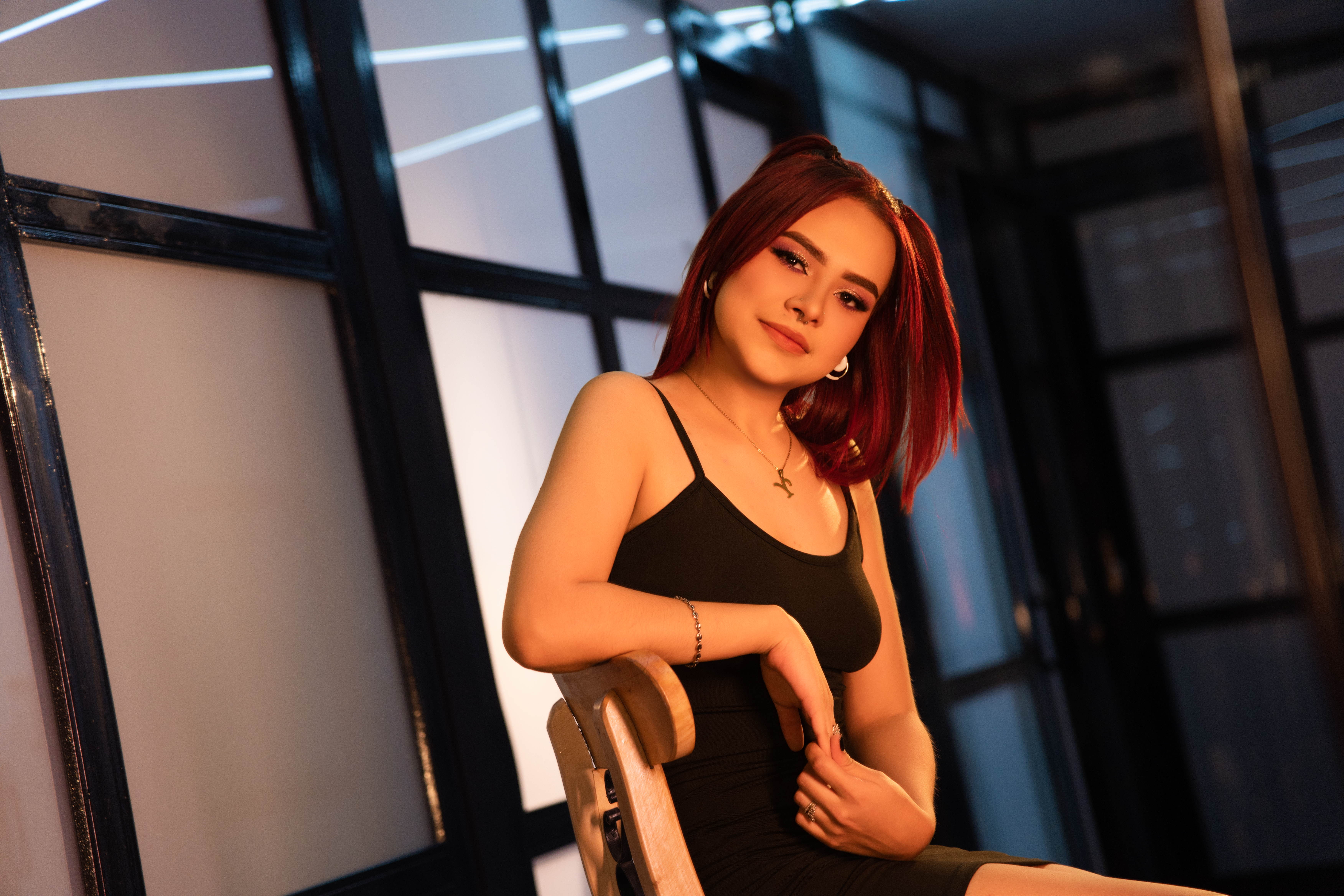 Performer Lana_Dolls Photo 8