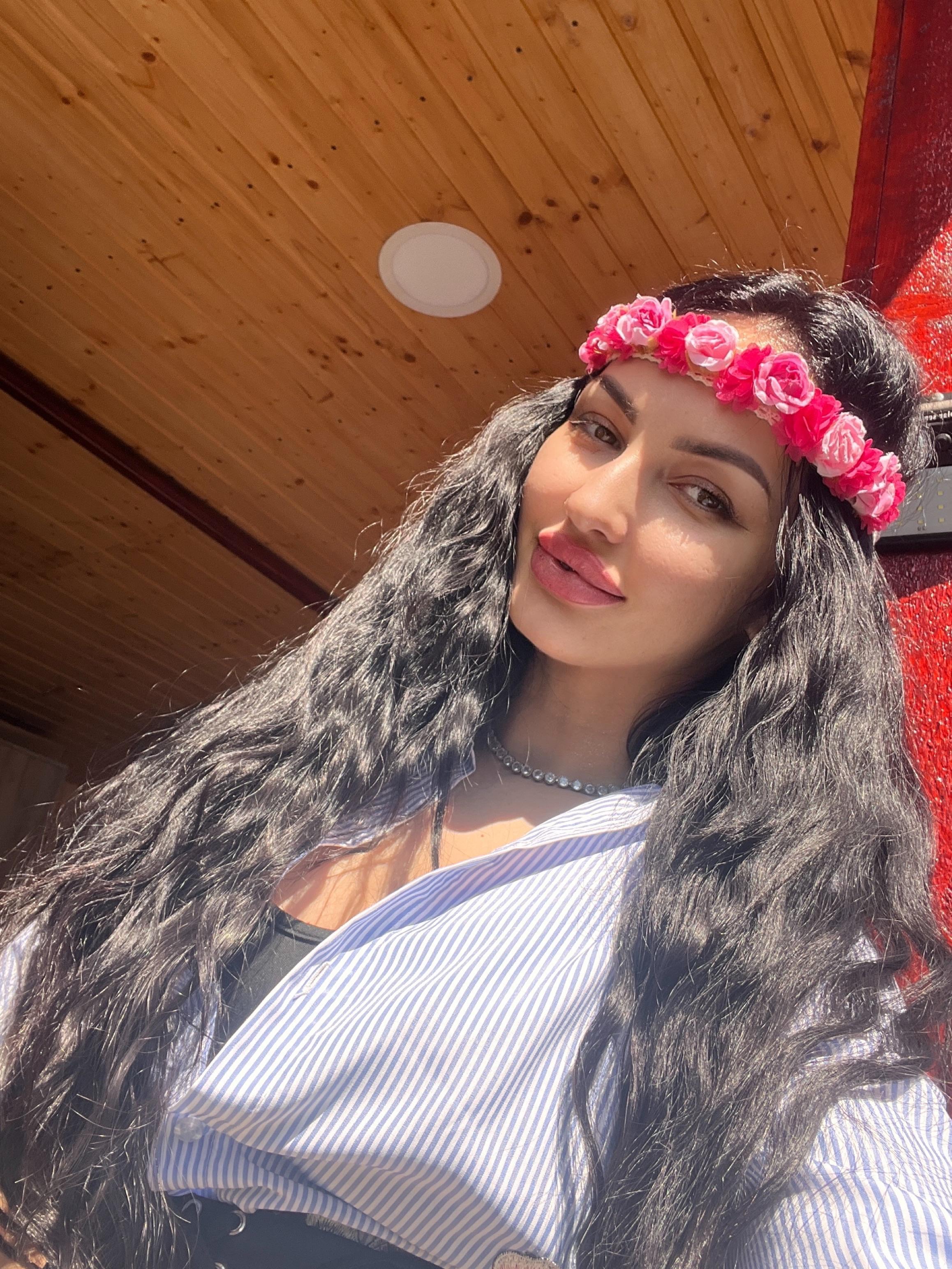 Artiest SerayaLux Foto 2