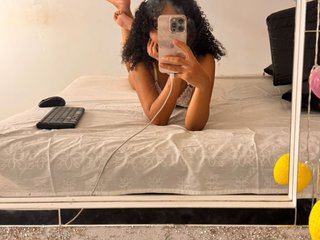 Image de profil du modèle de webcam MelodyyBunny