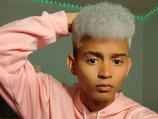 Raams_Star cam model profile picture 