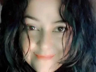 Cristalvonne live cam