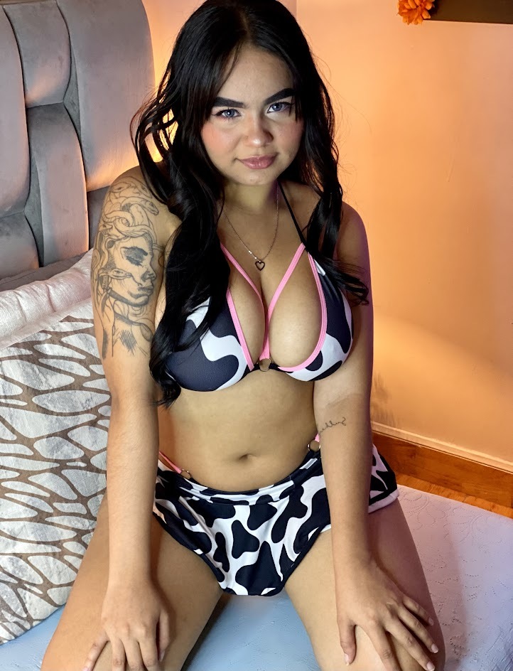 Performer Nina_Bliss Photo 6