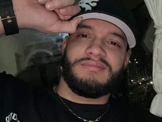 Raymond_baker cam model profile picture 