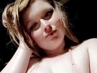 RosieMcClure cam model profile picture