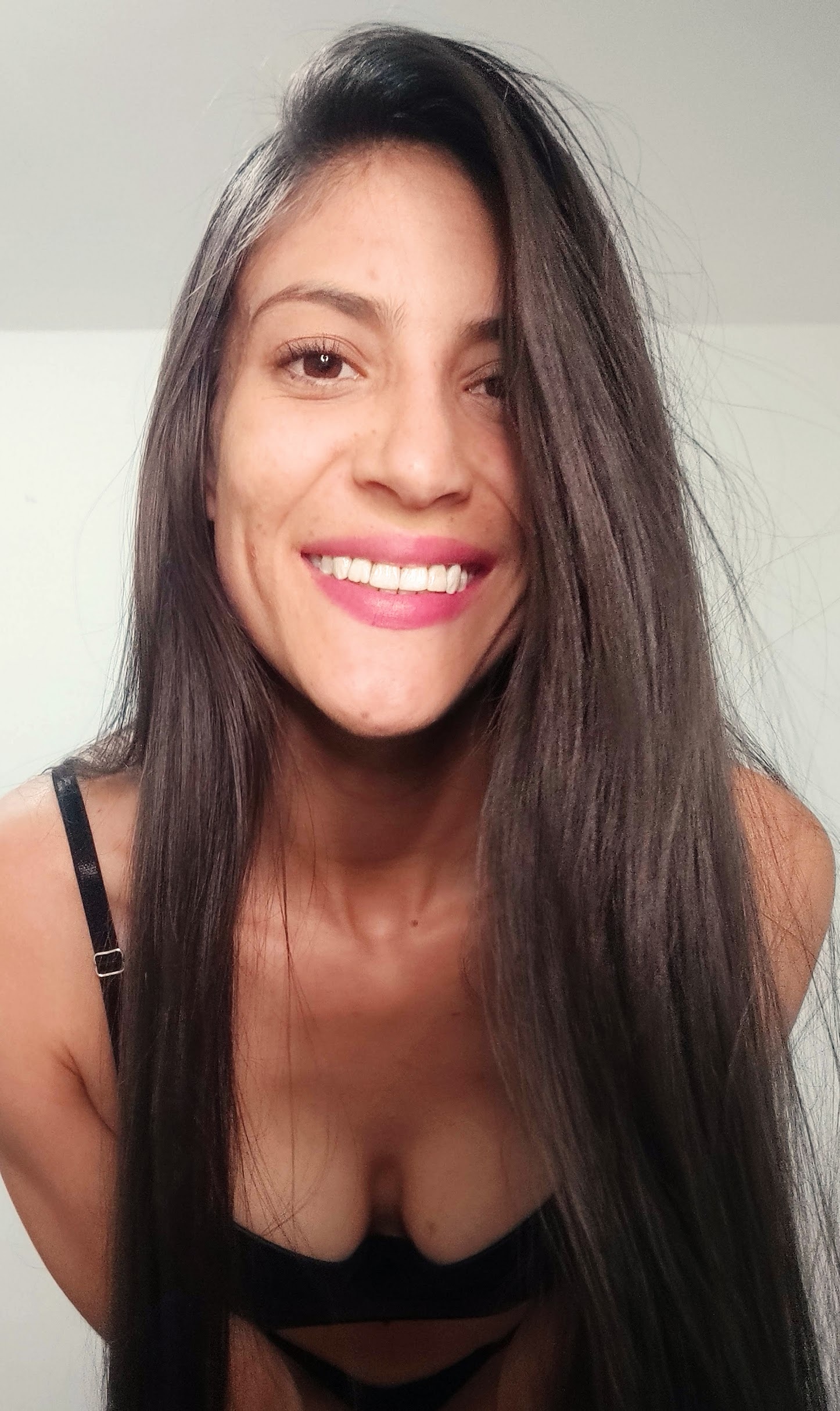 Interprète Ariannaxxxhot Photo 9