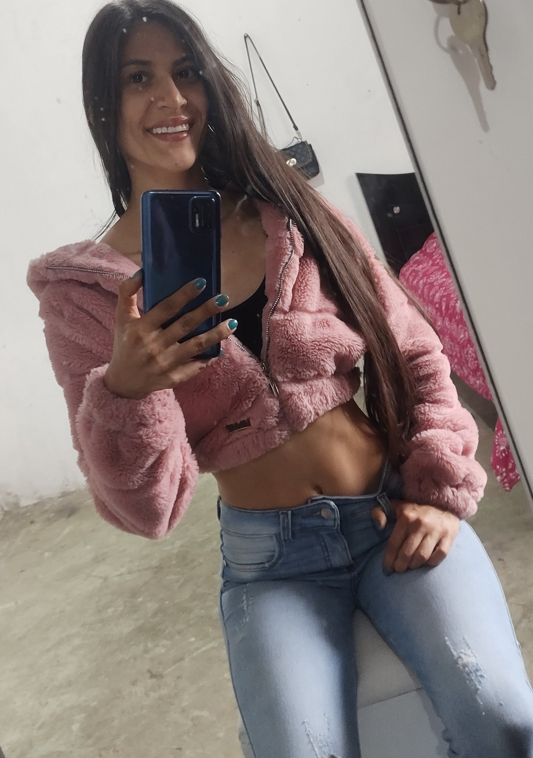 Interprète Ariannaxxxhot Photo 6