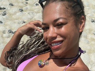 Foto de perfil de modelo de webcam de Tame_Caramel 