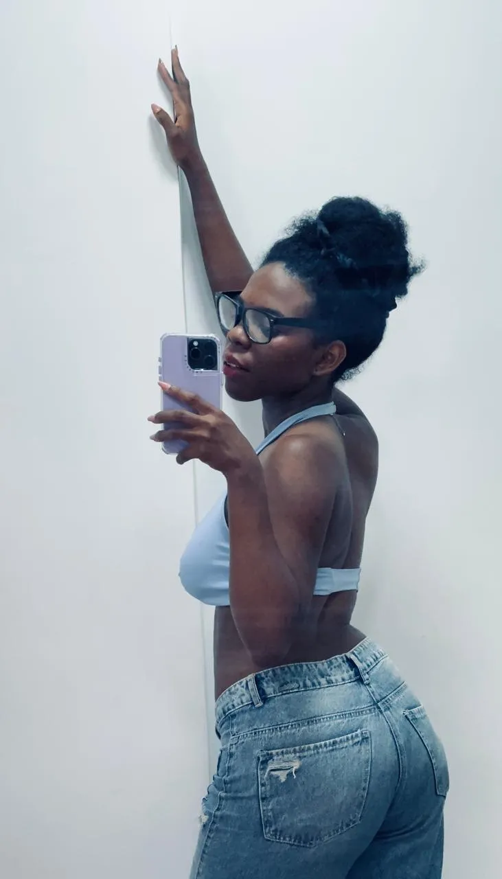 Interprète AmiraMorgan Photo 2