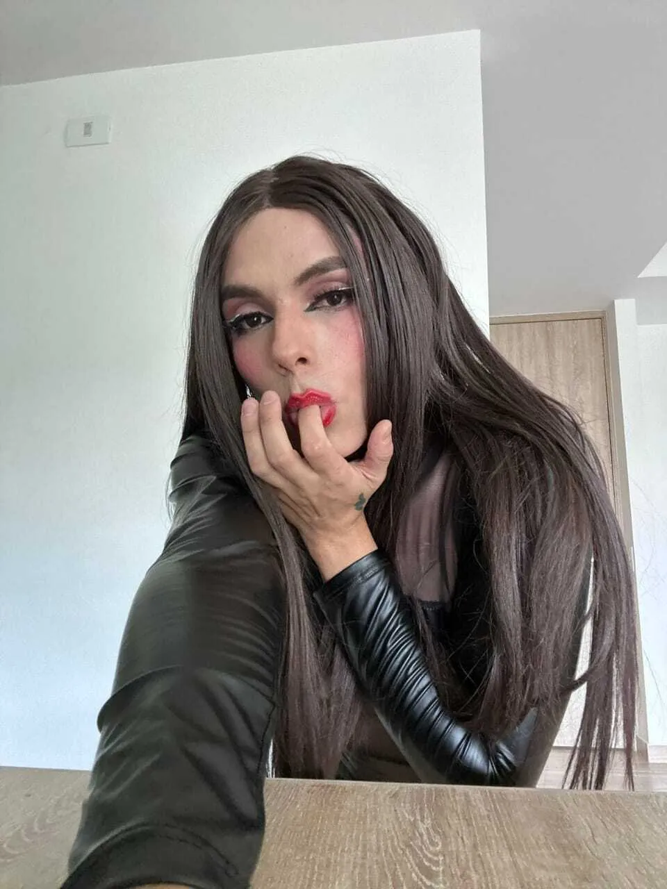 Artista Sarah_Valley Foto 3