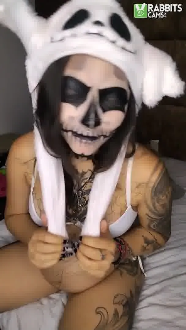 Artist Kitty_ravee Video 2