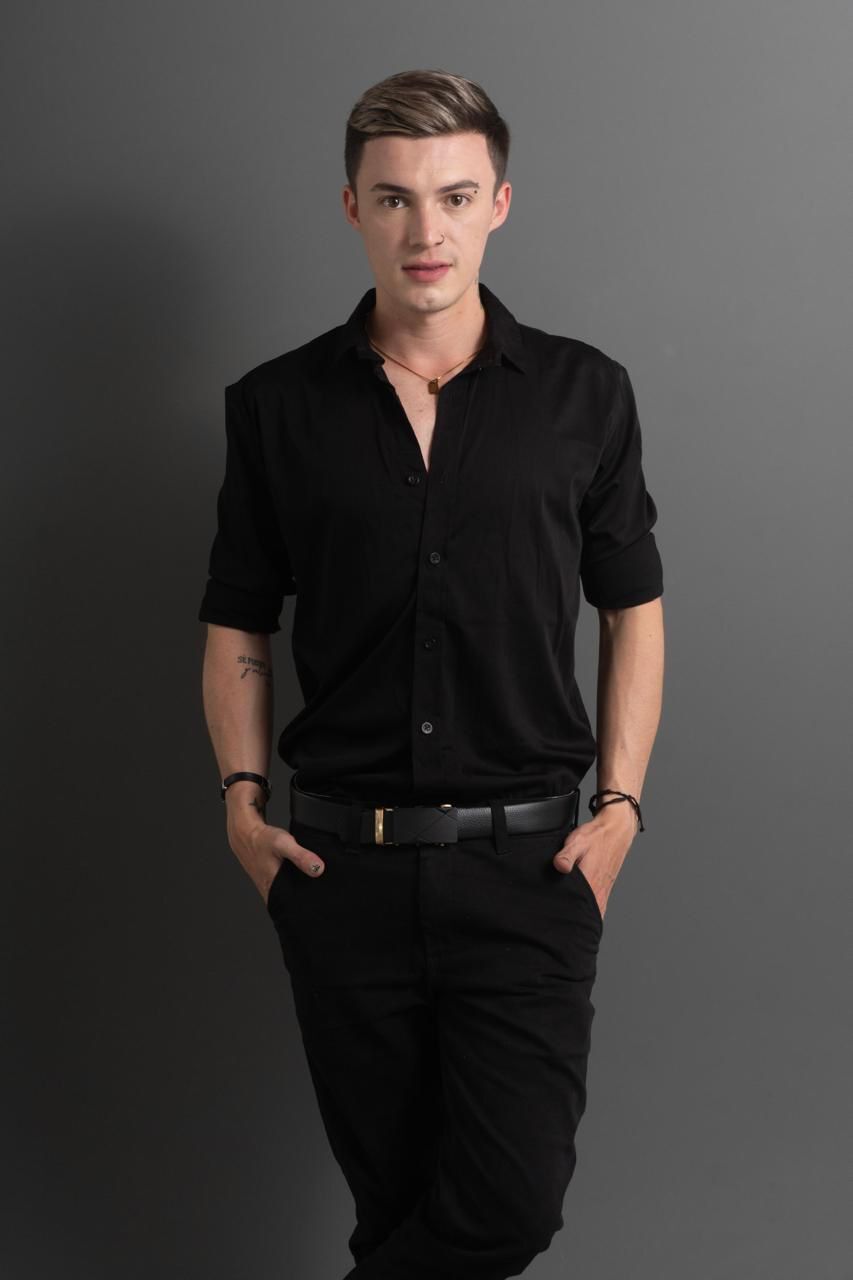 Performer KEN_FERRER Photo 4