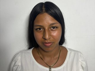 ElenaKaasik Profilbild des Cam-Modells 