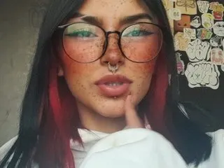 Luy_lovee099 profilbild på webbkameramodell
