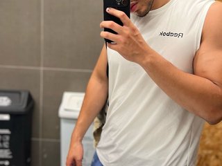 Image de profil du modèle de webcam SalvadorMejia