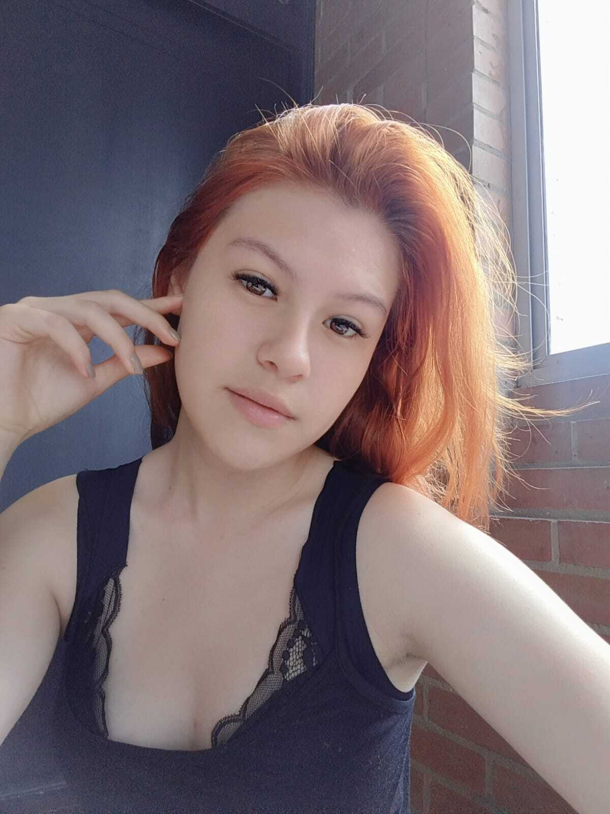 Interprète TaylorCarper Photo 4