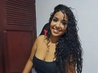 Image de profil du modèle de webcam Tatihot69