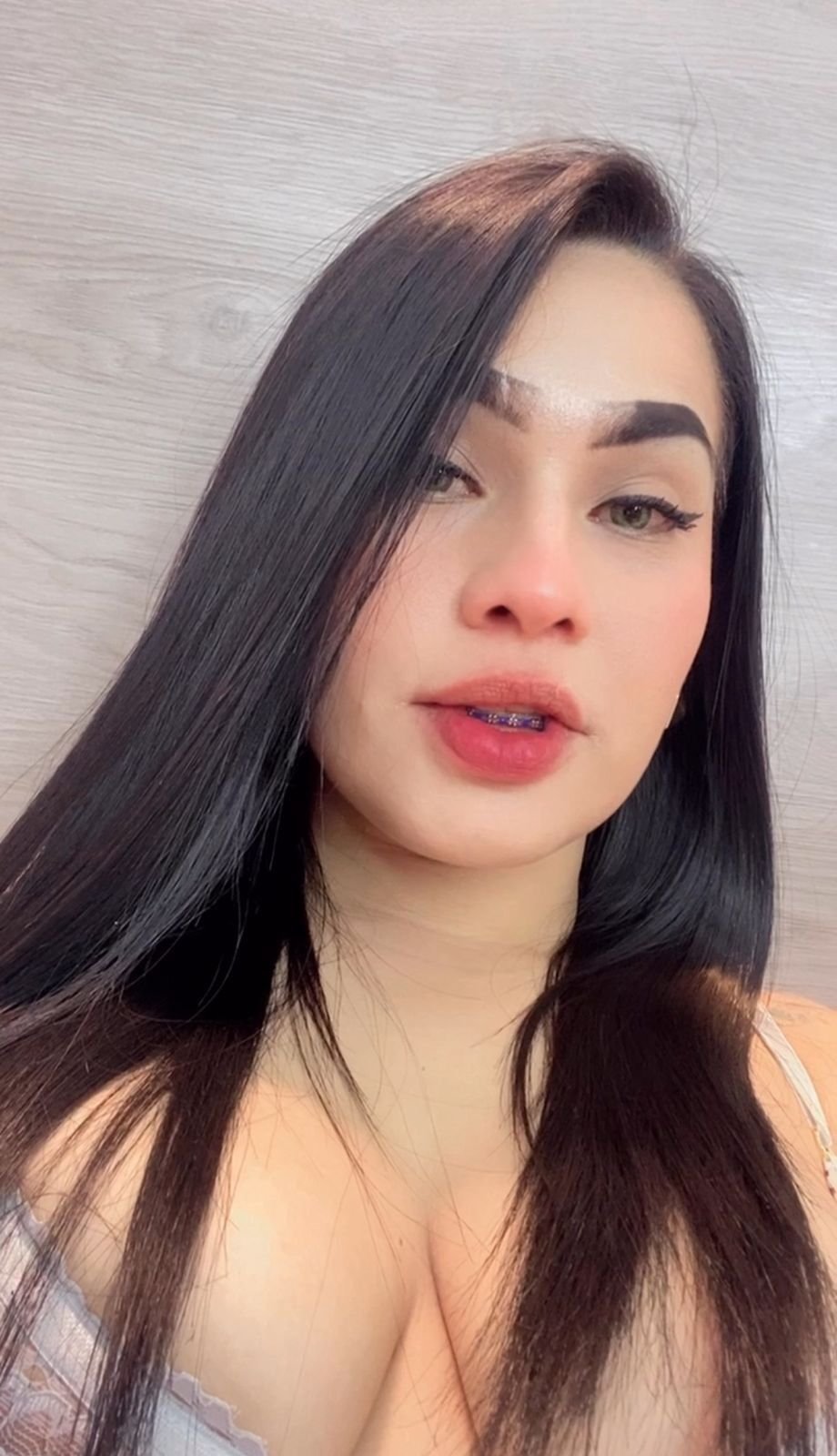 Performer IamCarollVbna Photo 1