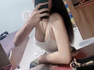 Imagen de perfil de modelo de cámara web de Gera039