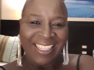 Lateesha profilbild på webbkameramodell