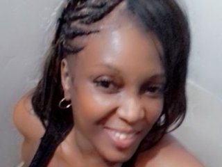 Foto de perfil de modelo de webcam de plentyfu 