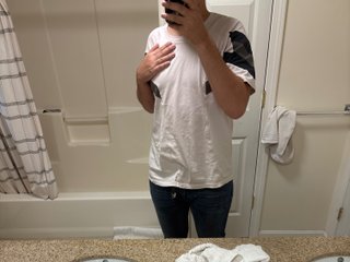 Image de profil du modèle de webcam SexyNBored
