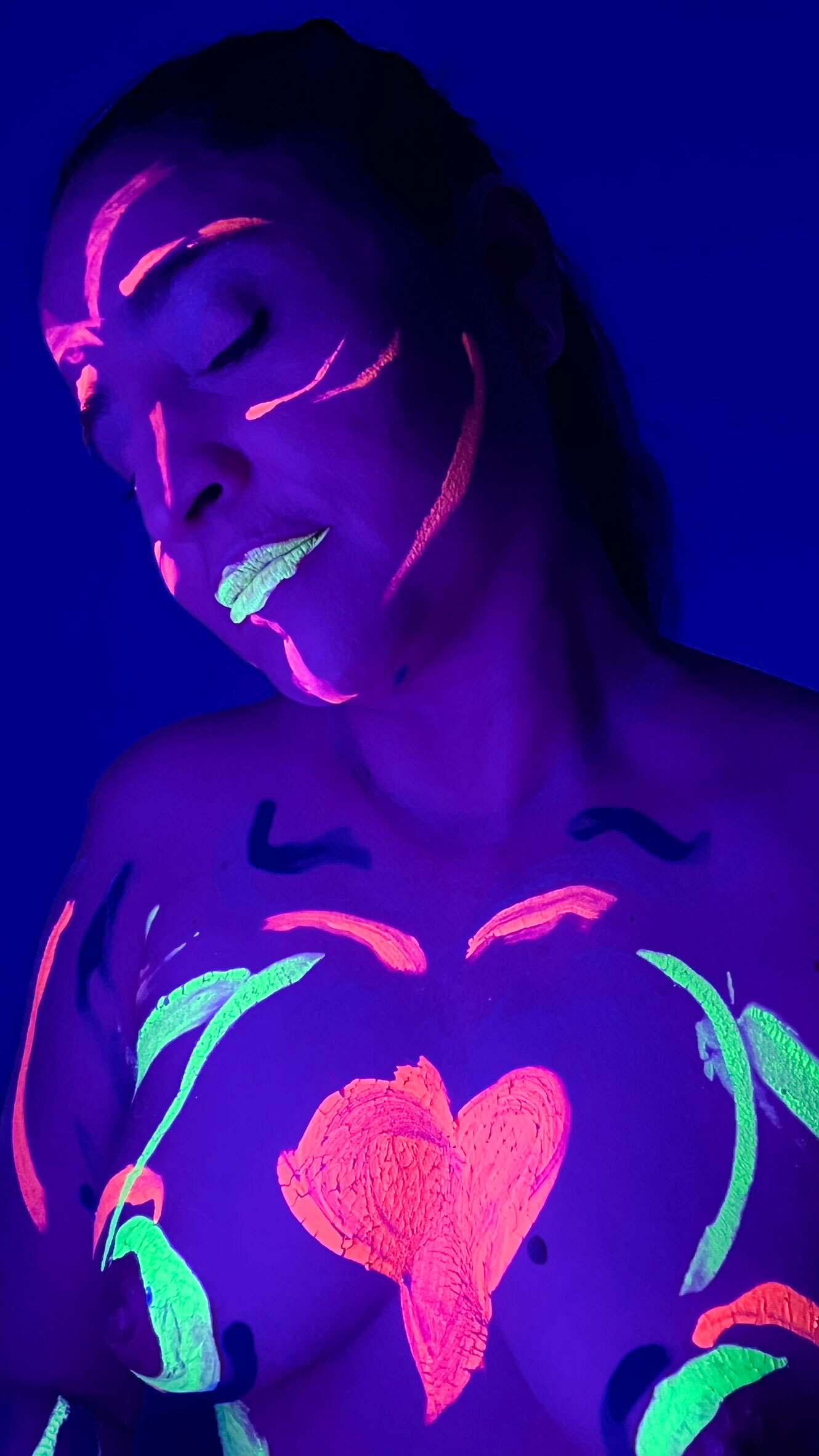 Performer Yaya40 Photo 2