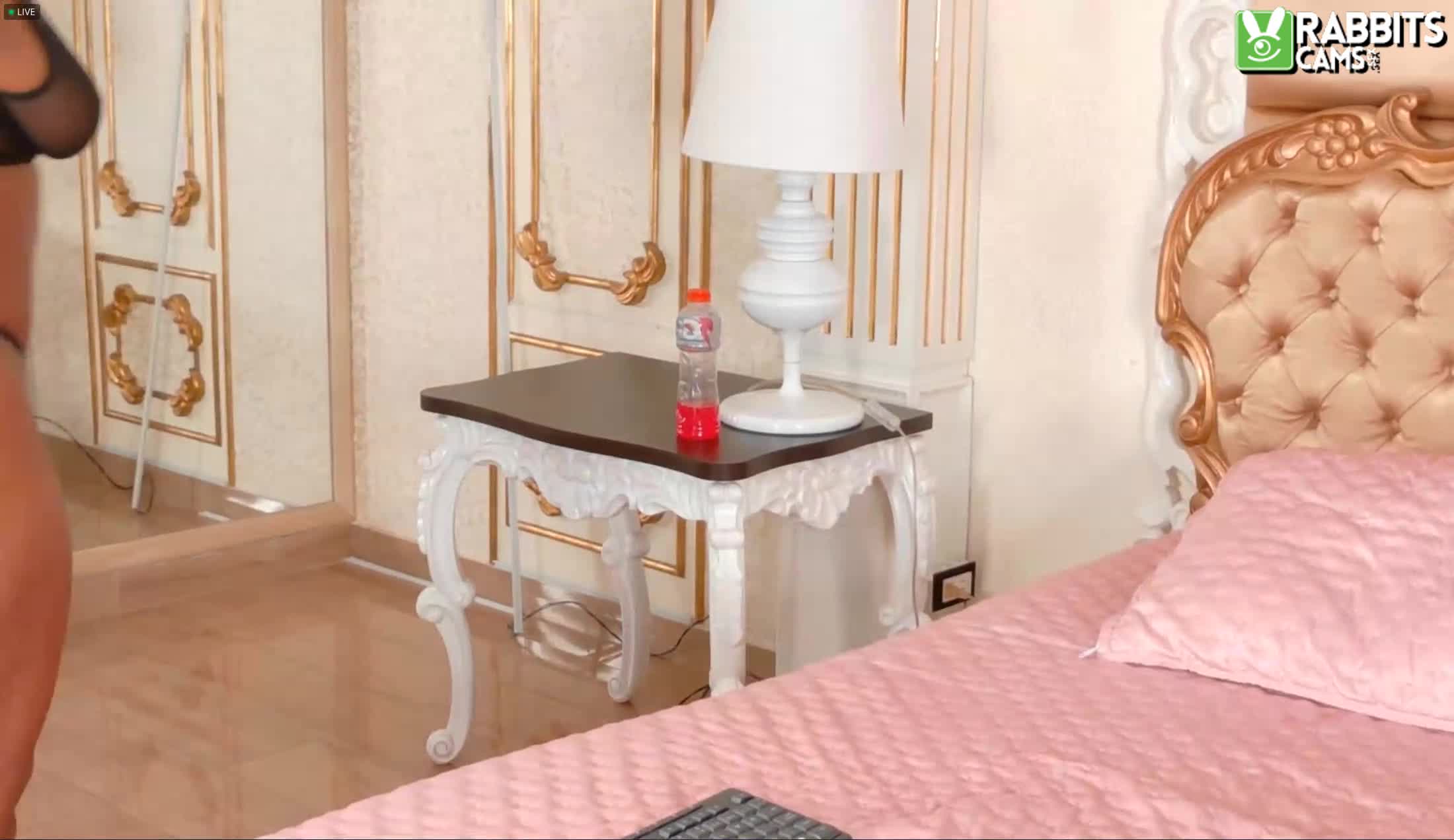 Artist AmyVergara Video 1