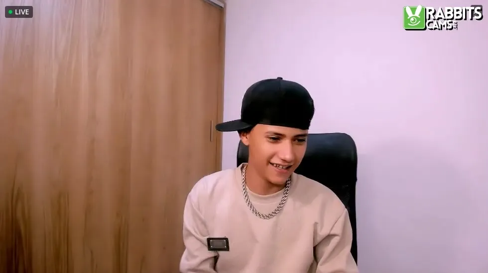 Performer ToyBoy7777 Video 1