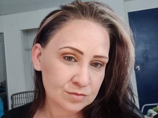 Imagen de perfil de modelo de cámara web de Hope_HoneySucker