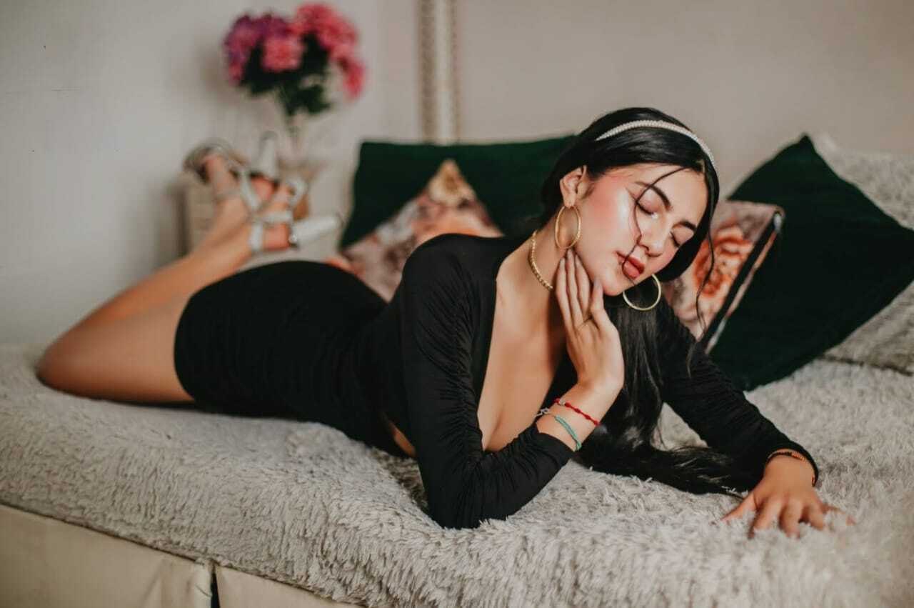 Performer Alessiafioree Photo 4