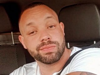 Image de profil du modèle de webcam rico_steele