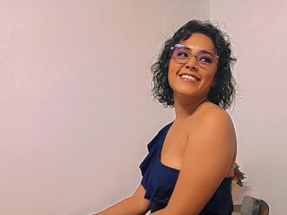 Image de profil du modèle de webcam DulceNyraKm