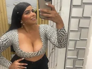 Image de profil du modèle de webcam 18Latina_dangerous