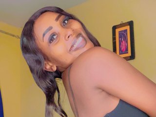 Imagen de perfil de modelo de cámara web de Bigass19