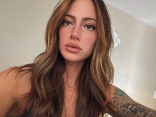 Foto de perfil de modelo de webcam de LunaGrey1