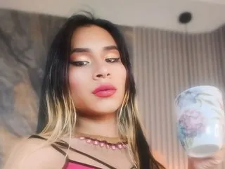 CamerunNiiaza profielfoto van cam model