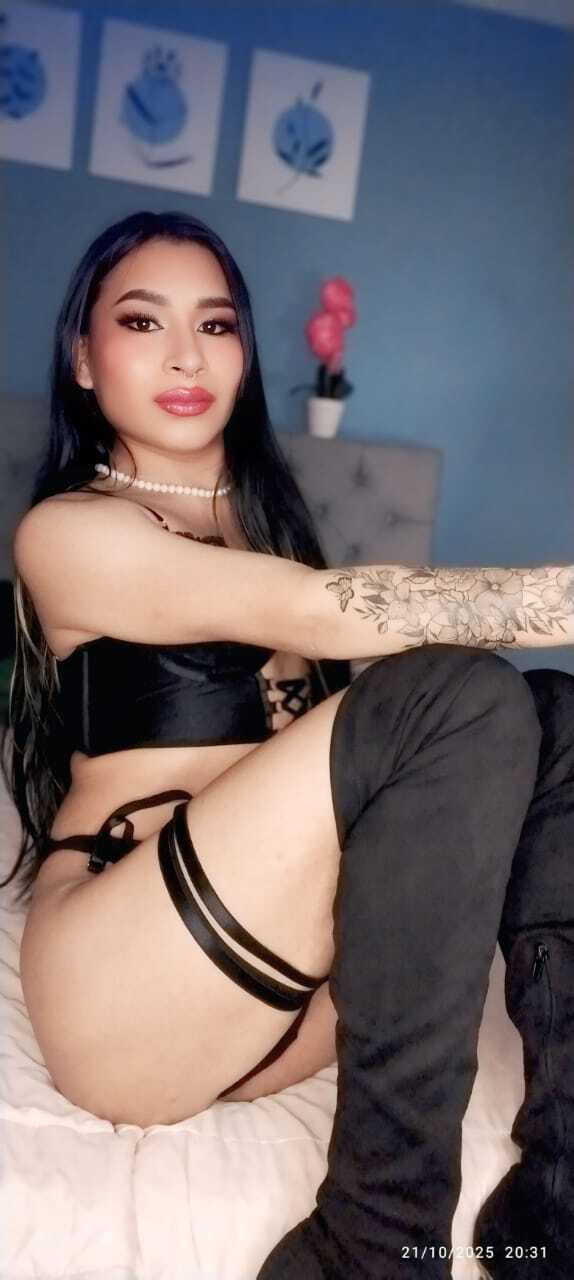 Performer CamerunNiiaza Photo 1