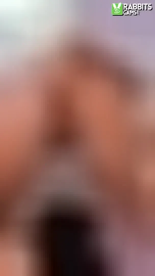 Artista IsaSsanders Video 4