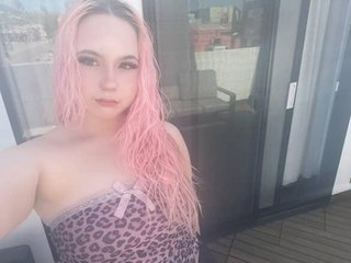 Imagen de perfil de modelo de cámara web de Urbabydolll