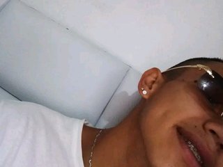 Tonsonandres20 cam model profile picture 