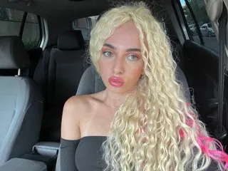 RAVVENx profielfoto van cam model