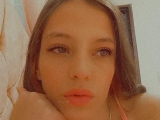 Imagen de perfil de modelo de cámara web de mybonnieandclyde303av