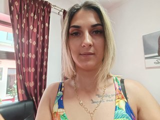 ROMINNA profielfoto van cam model 