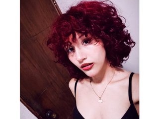Image de profil du modèle de webcam LucyWinslet