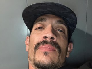 IssacNunez immagine del profilo del modello di cam