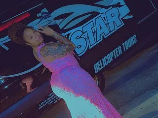 Imagen de perfil de modelo de cámara web de YellaXXX