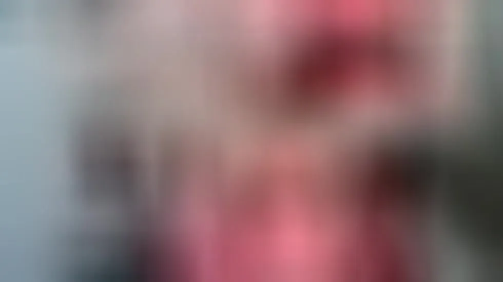 Interprete Sharon_Greys Video 1